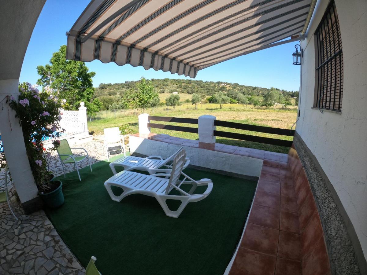 Villa La Blanca De Aroche Exterior foto